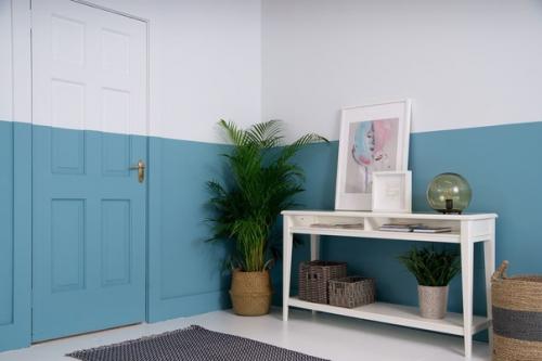 Используй двa цветa - простое решение для обновления интерьерa.