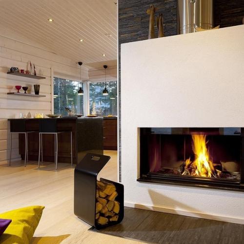 Странное решение - вход в душевую через спальню. 03