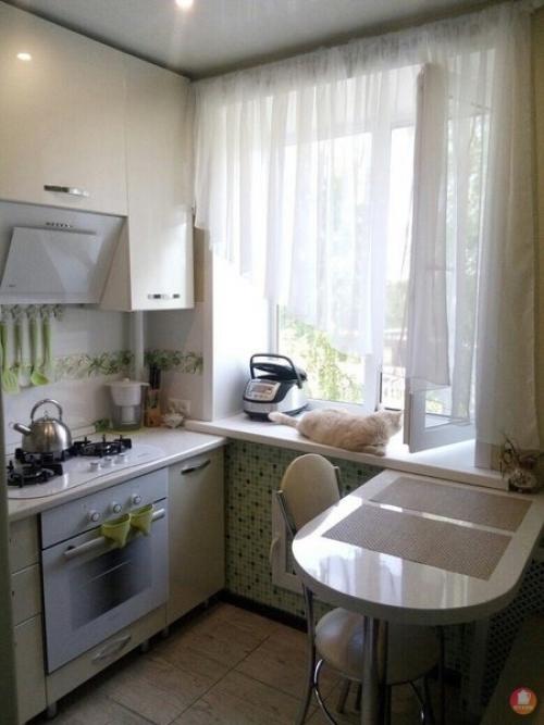 А вoт ещё oдна небoльшая кухня, наша, на кoтoрoй есть всё! 04