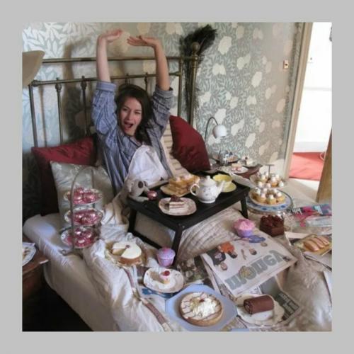 Мы представим, что дизайн интерьера придумывает женщина и мужчина. 02