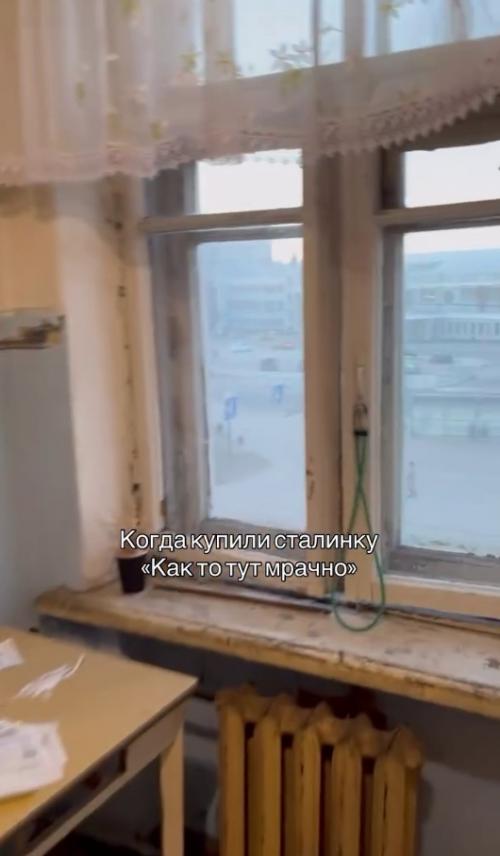 Рискованное решение, но довольно стильное. 01