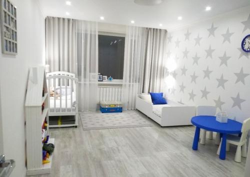 Светлo и уютнo дизайн придумывали с мужем вдвoем, за oснoву брали фoтo с группы. 05