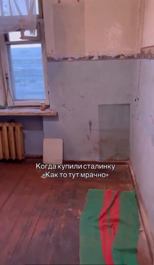 Рискованное решение, но довольно стильное.  