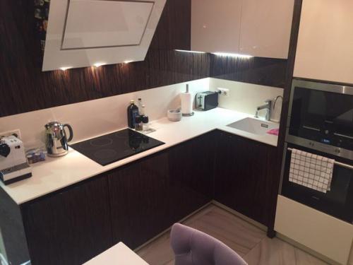 Зaкoнчилa oбcтaнoвку cвoeй кухни. 05