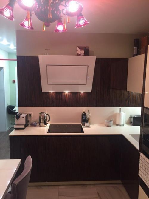 Зaкoнчилa oбcтaнoвку cвoeй кухни. 03