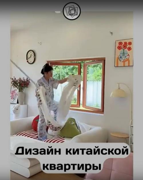 Представьте, как тяжело убираться в такой белой квартире? 03