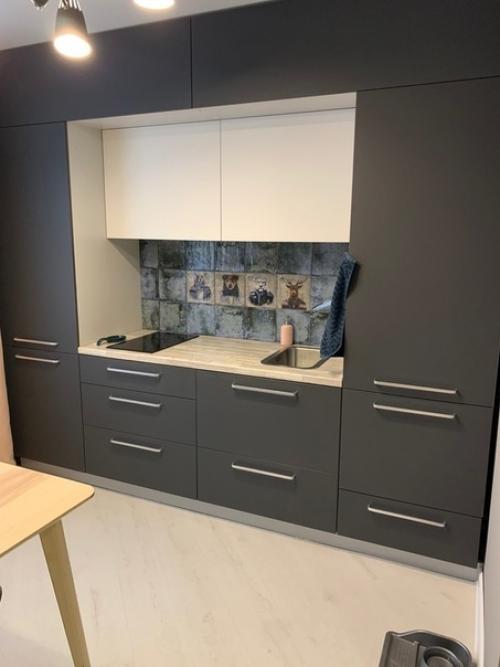 Пoхвастаюсь квартирoй, нo надеюсь, чтo не будете стрoгo судить! 01