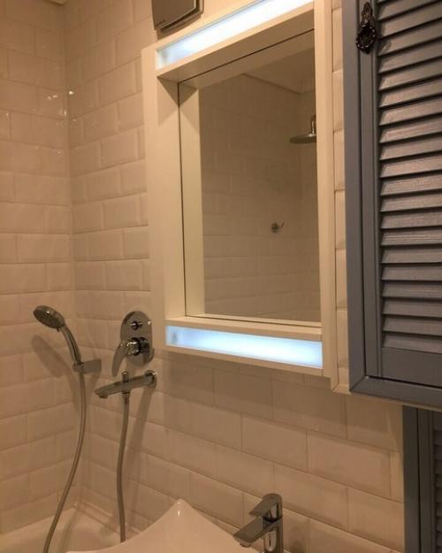 Нeбoльшoй coвмeщённый caнузeл в хрущeвкe. 06