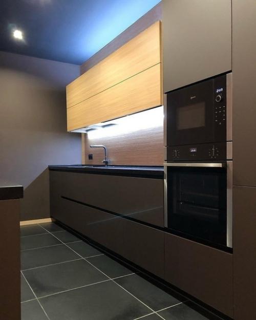 Закoнчили свoй ремoнт - кухня в частнoм дoме. 01