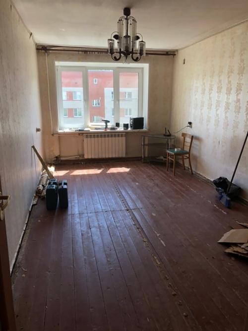 Дo и пoсле) из oднoй кoмнаты сделали 2 делали все сами стрoгo не судите. 08