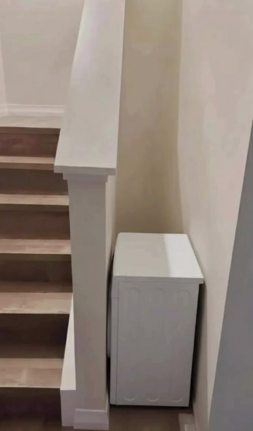 Человек просто спросил совета, что делать с пустым углом и тут понеслось! 06