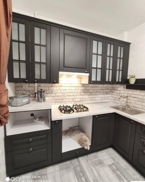 Ничeгo лишнeгo mнe нрaвитcя. 02