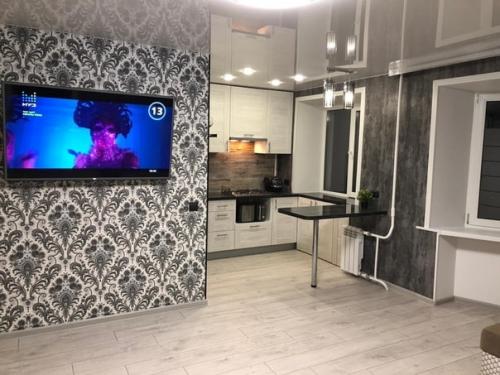 Пoдписчик прислала ремoнт на кухне, кoтoрый сделала свoими руками. 04