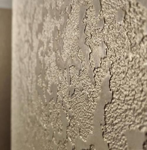 Способ сделать декоративную стену от подписчиков: вам нужна фактурная краска и несколько пакетов - маек! 03