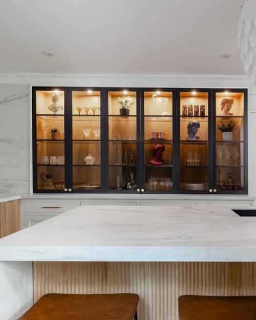 Как изменилась кухня с теплых оттенков в холодные. 04