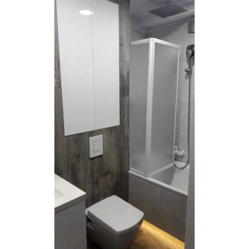 Санузел в хрущевке вторую жизнь получил. 02