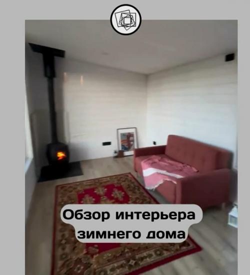 Давайте заглянем в милый зимний домик типа дачи! 01