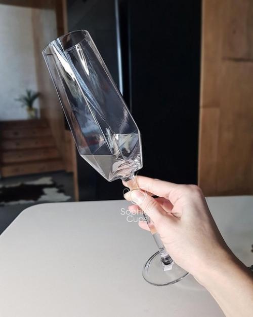 Гостей бокалами оригинальной формы удивите! 01