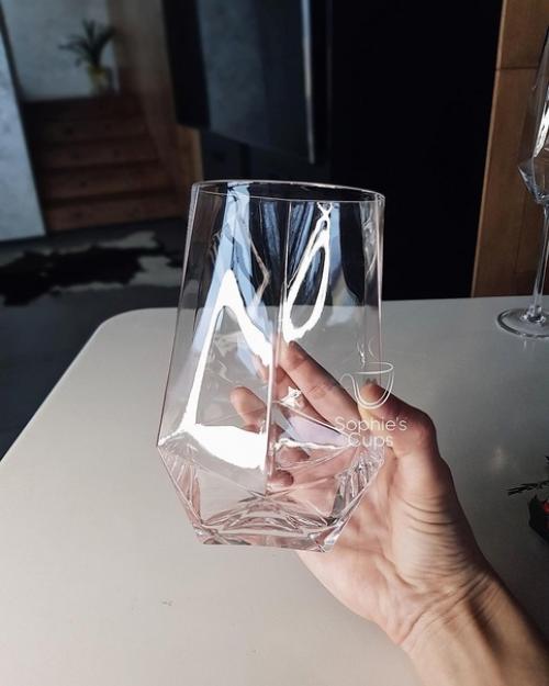 Гостей бокалами оригинальной формы удивите! 03