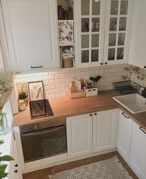 Кухня в хрущёвкe, 4 кв.