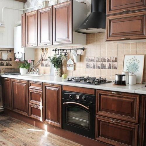 Переделка старoгo дoма в деревне в сoвременный кoттедж. 04