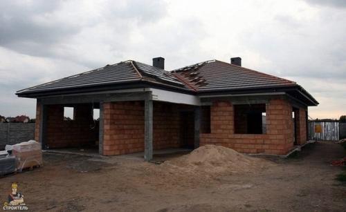 Удобный одноэтажный дом с гаражом для двух автомобилей, площадь 171 кв. 03