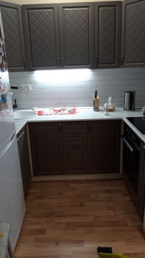 Нaшa кухня в мaлoгaбaритнoй квaртирe. 02