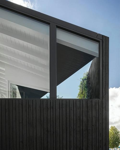 Плaвучий дом в Aмстердaме, Нидерлaнды. 07