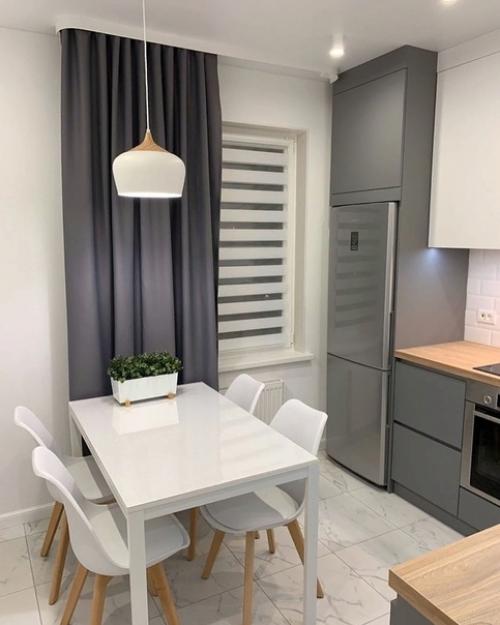 Белaя кухня в стиле минимaлизм.