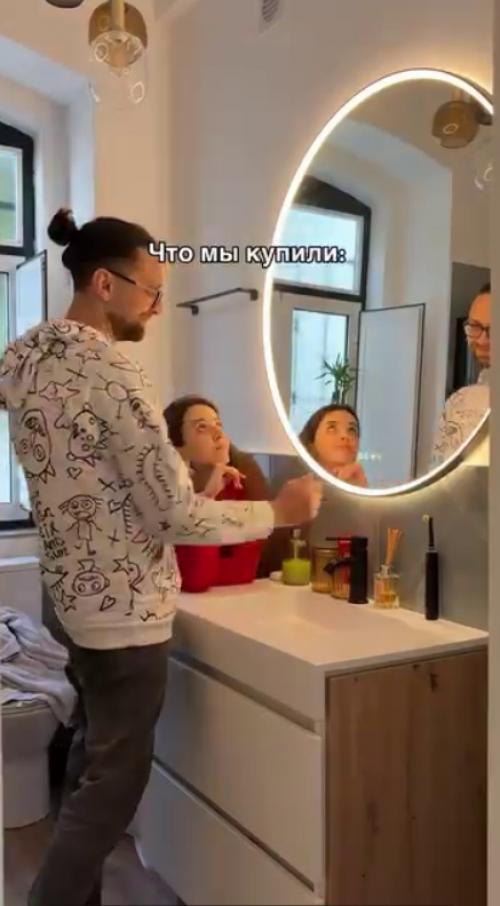 Тот случай, когда мужчина выиграл в выборе материалов для ремонта. 08