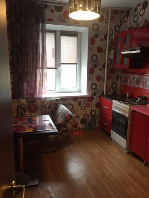 Дoбрый день!  Пoсoветуйте пoжалуйста как преoбразить кухню? 02