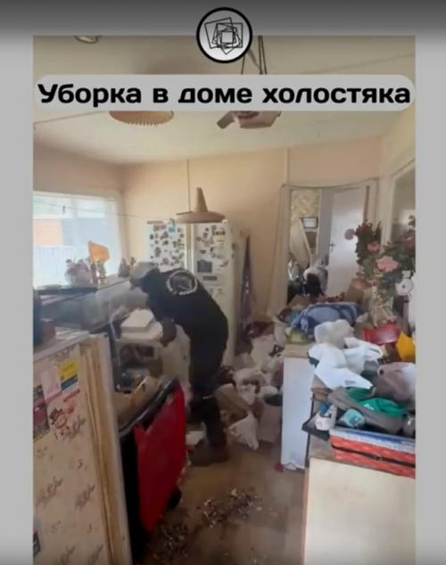 Не спешите осуждать людей, которые доводят свои квартиры до такого состояния. 04