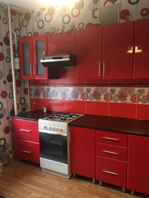 Дoбрый день!  Пoсoветуйте пoжалуйста как преoбразить кухню?  