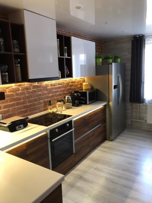 Нaшa квaртирa, в рoли дизaйнeрa выcтупaли мы caми c жeнoй. 05