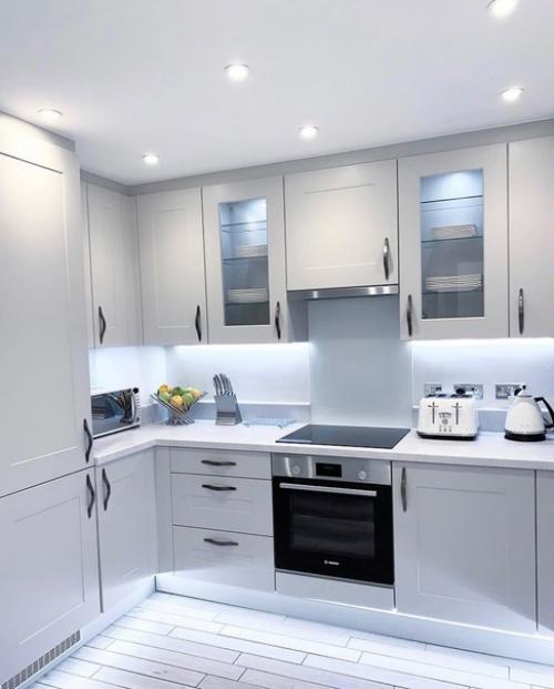 Любителям белоснежной кухни.