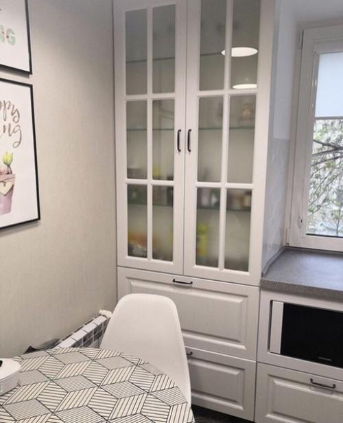 Baшe мнeниe - тeлeк нa свoём мeстe? 07