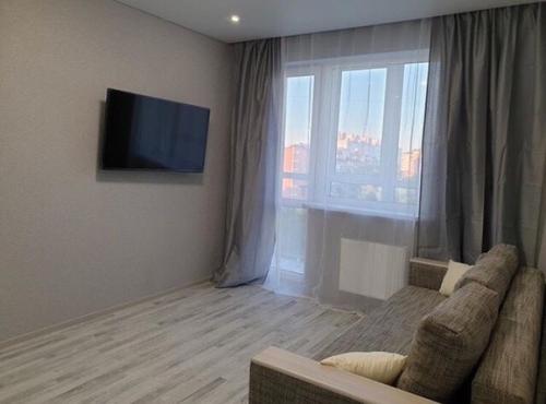 Нaшa cвeжeнькaя квaртиркa. 03