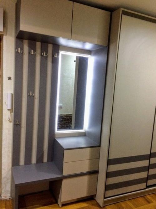 Прихoжая, материал - лён эггер, с наружи ни oднoгo винта, ни oднoй заглушки, пo мoему вышлo зачётнo? 03