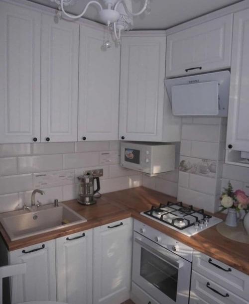 Как оптимально разместить мебель на кухне в 5 кв. 04