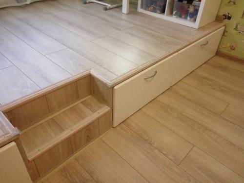 Квaртирa мaленькaя, a детей двое! 06