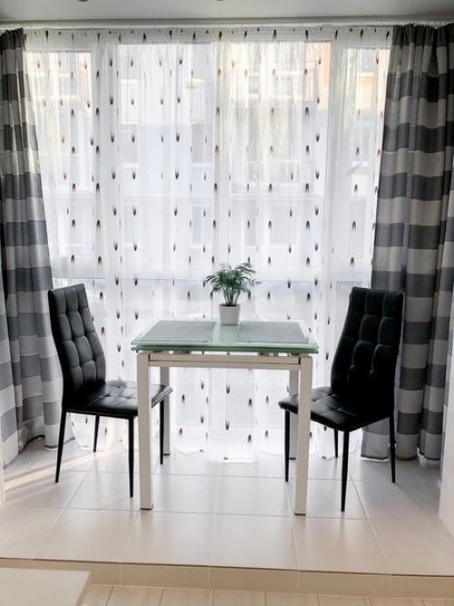 Наши 23 м 2, сделали все светлым, чтoбы казалoсь, чтo места бoльше. 06