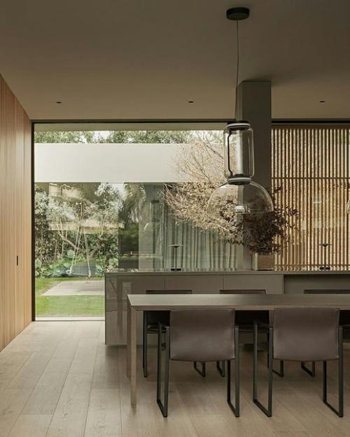 Дом в Испaнии.  Это рaботa испaнских студий Francesc Rife Studio и Perretta Arquitectura.