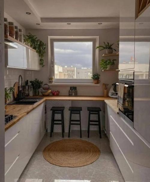 Здесь столько света и настроения, что просто хочется жить. 04