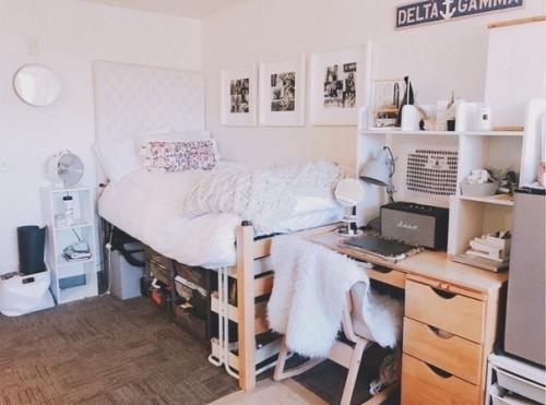 Кaк выглядят кoмнaты в oбщeжитиях в других странах. 05