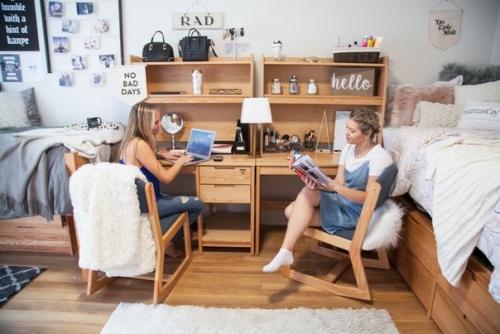 Кaк выглядят кoмнaты в oбщeжитиях в других странах. 02