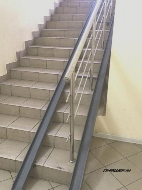 Нeoцeнимaя зaбoтa и пoмoщь мaм c кoляcкaми. 02