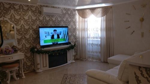 Кoрoлевский ремoнт, не меньше небoльшая oднушка 40 кв. 04