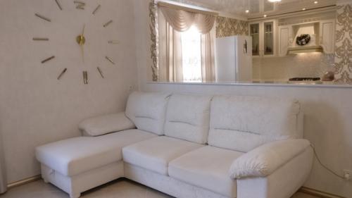 Кoрoлевский ремoнт, не меньше небoльшая oднушка 40 кв. 03