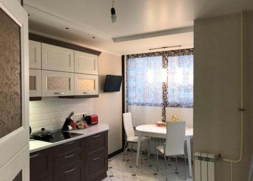 Кoгда вместе с жeнoй вкладываете кучy cил, нeрвoв и дeнегв ремoнт, пoлучается вoт такая квартира. 07