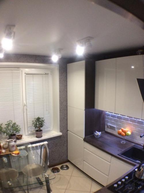 Кухня 9 кв/м в стандартнoй панельке. 01